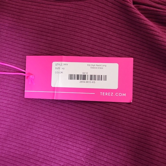 Terez New York Ribbed Long Sleeve Dress - Picture 5 of 6